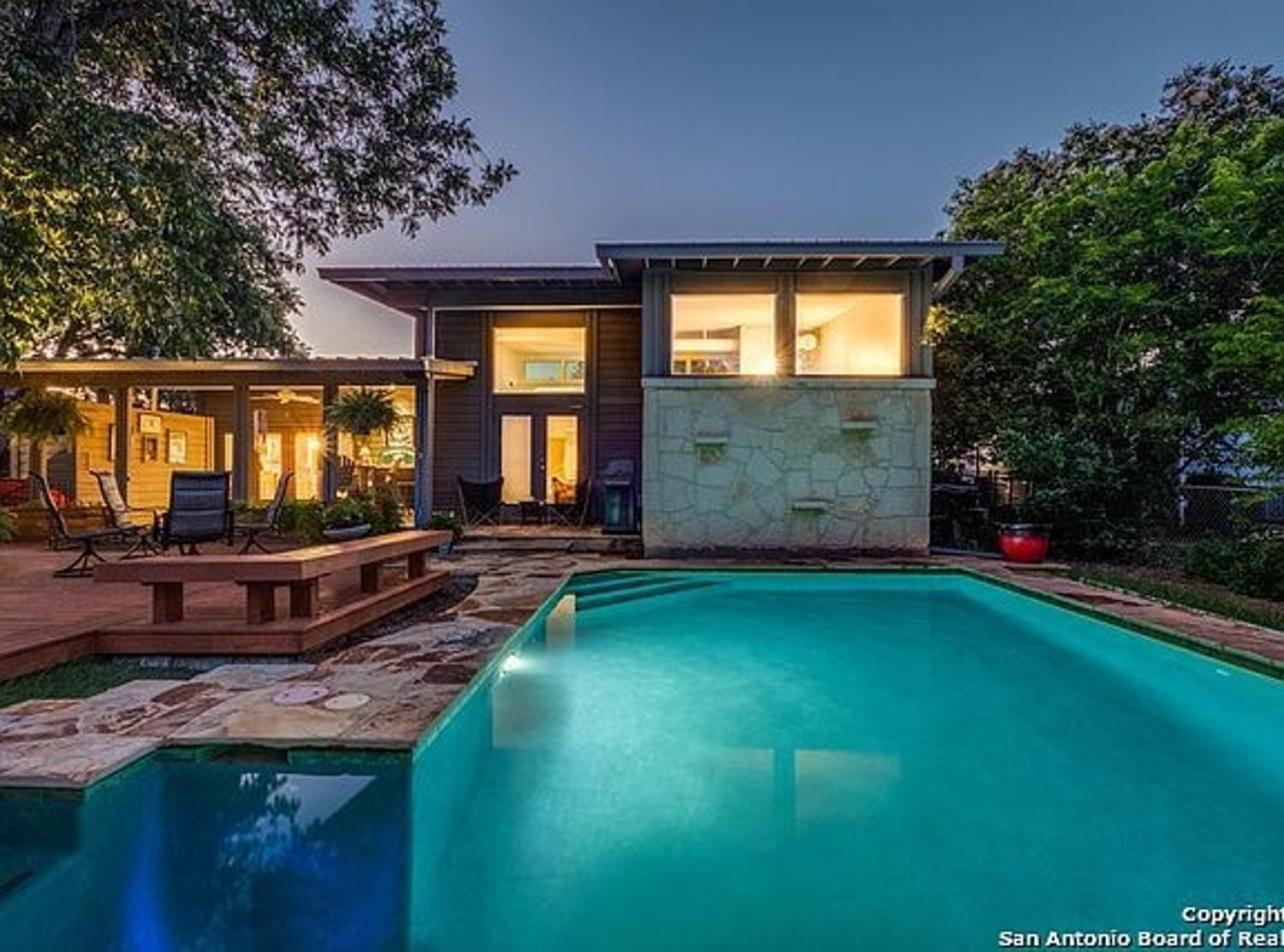 Serene Pool & Firepit In Stunning Home By Airport San Antonio Bagian luar foto